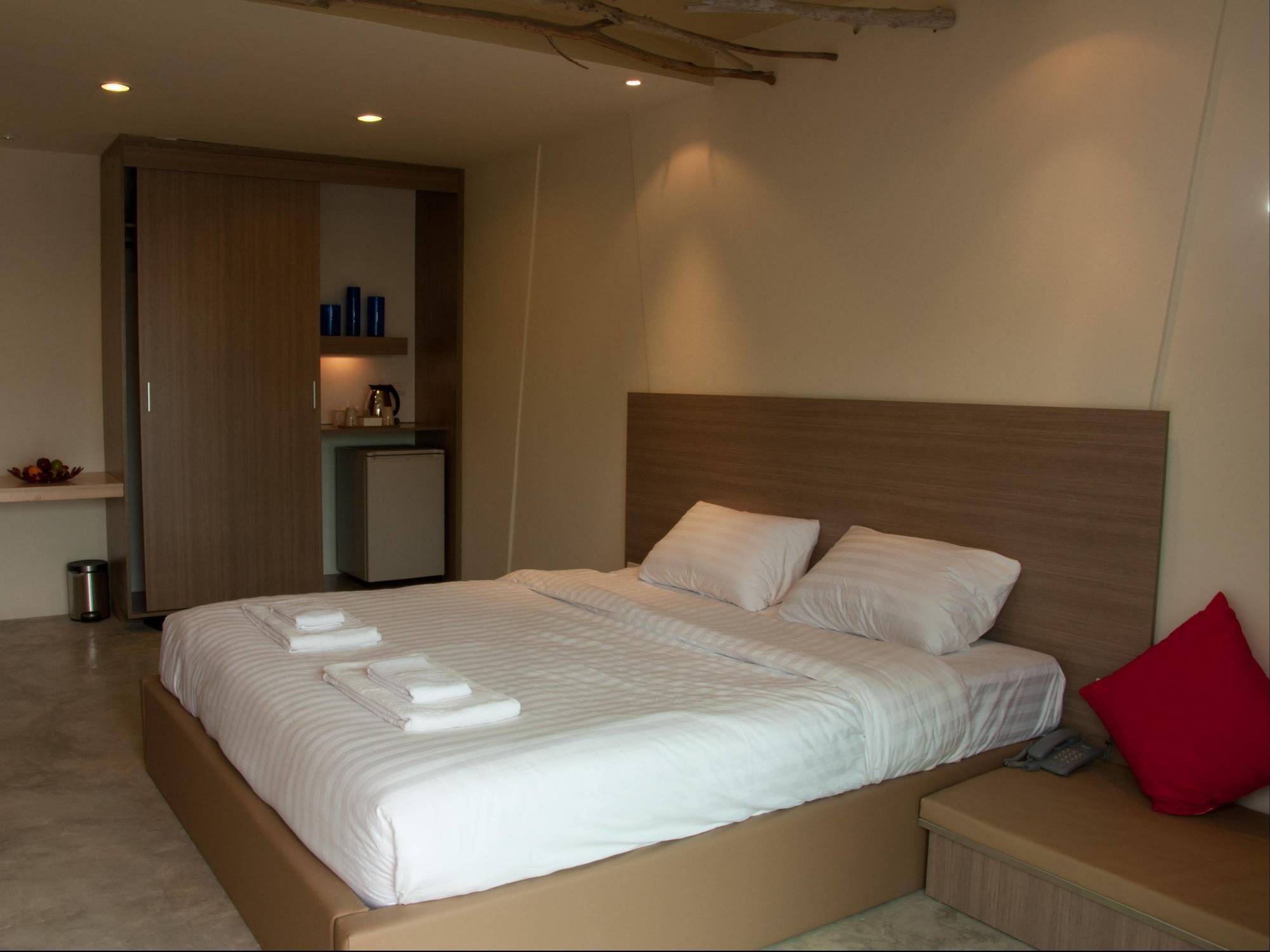 Red Z The Ocean Hotell Puk Tian Eksteriør bilde